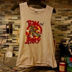 GREAT CONDITION TOM& JERRY GREY TANK SZ MEDIUM